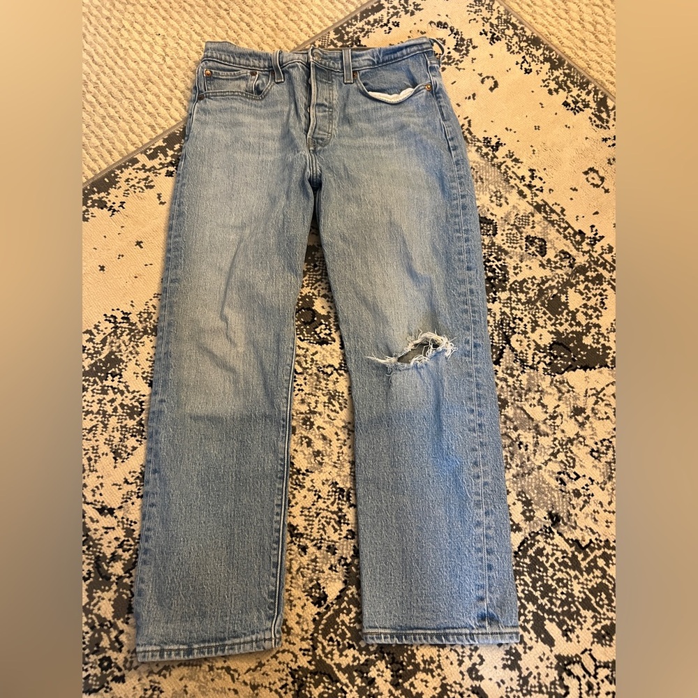 Levi’s size 30 Blue Distressed Women's Jeans